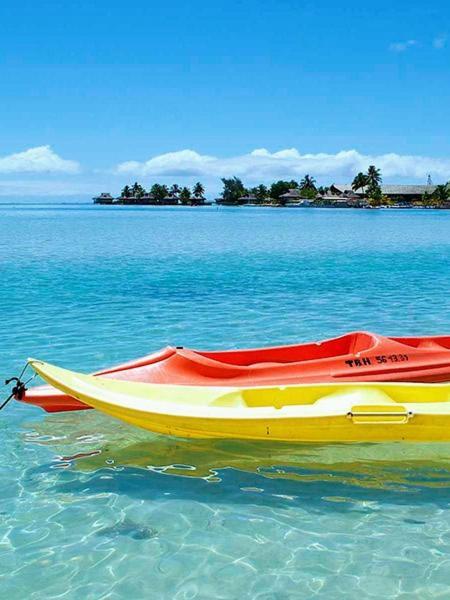 Duplex En Bord De Mer Fare Tahitea Pension Taputapuapea Bagian luar foto