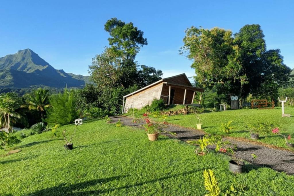 Duplex En Bord De Mer Fare Tahitea Pension Taputapuapea Bagian luar foto