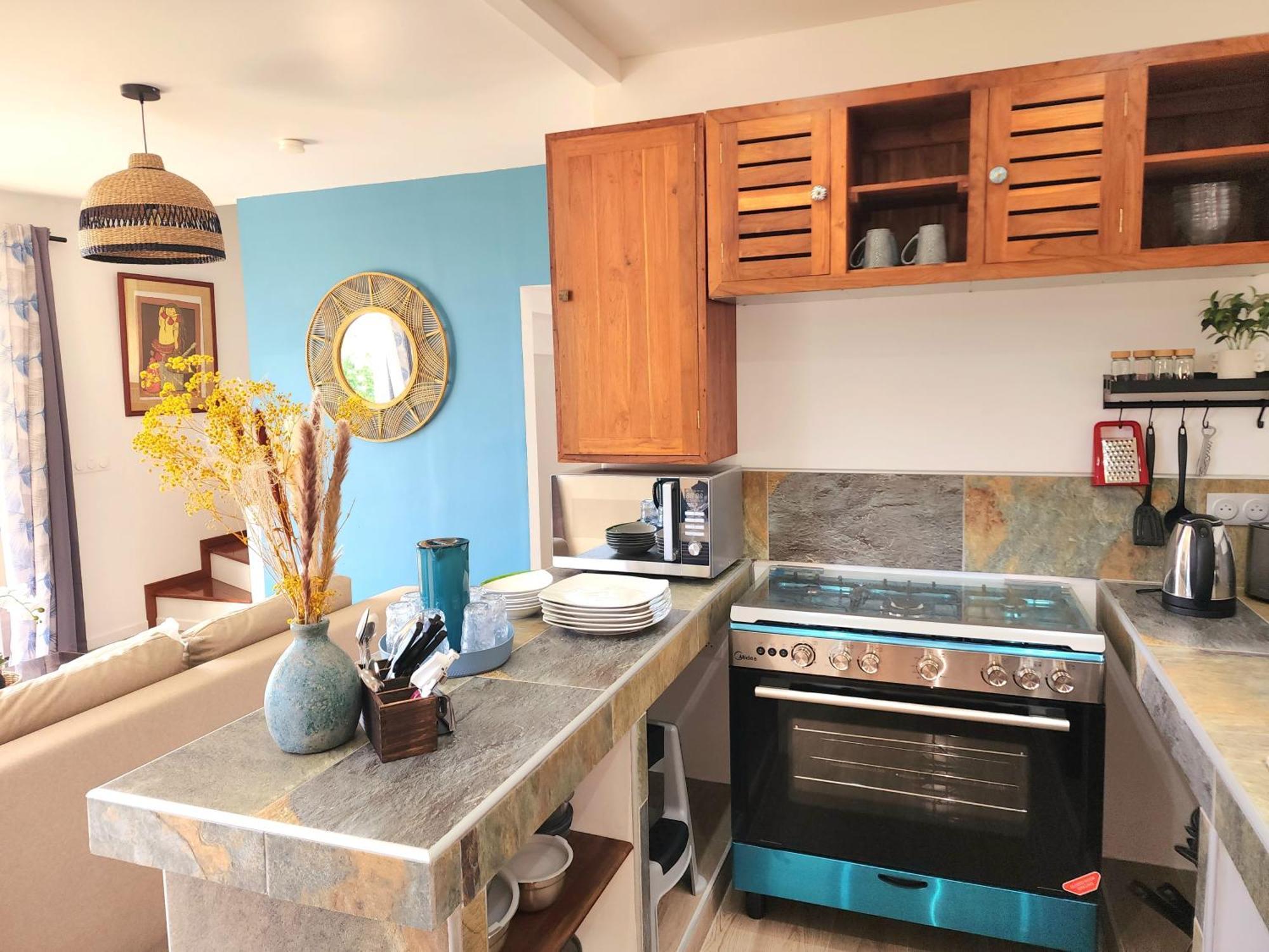 Duplex En Bord De Mer Fare Tahitea Pension Taputapuapea Bagian luar foto